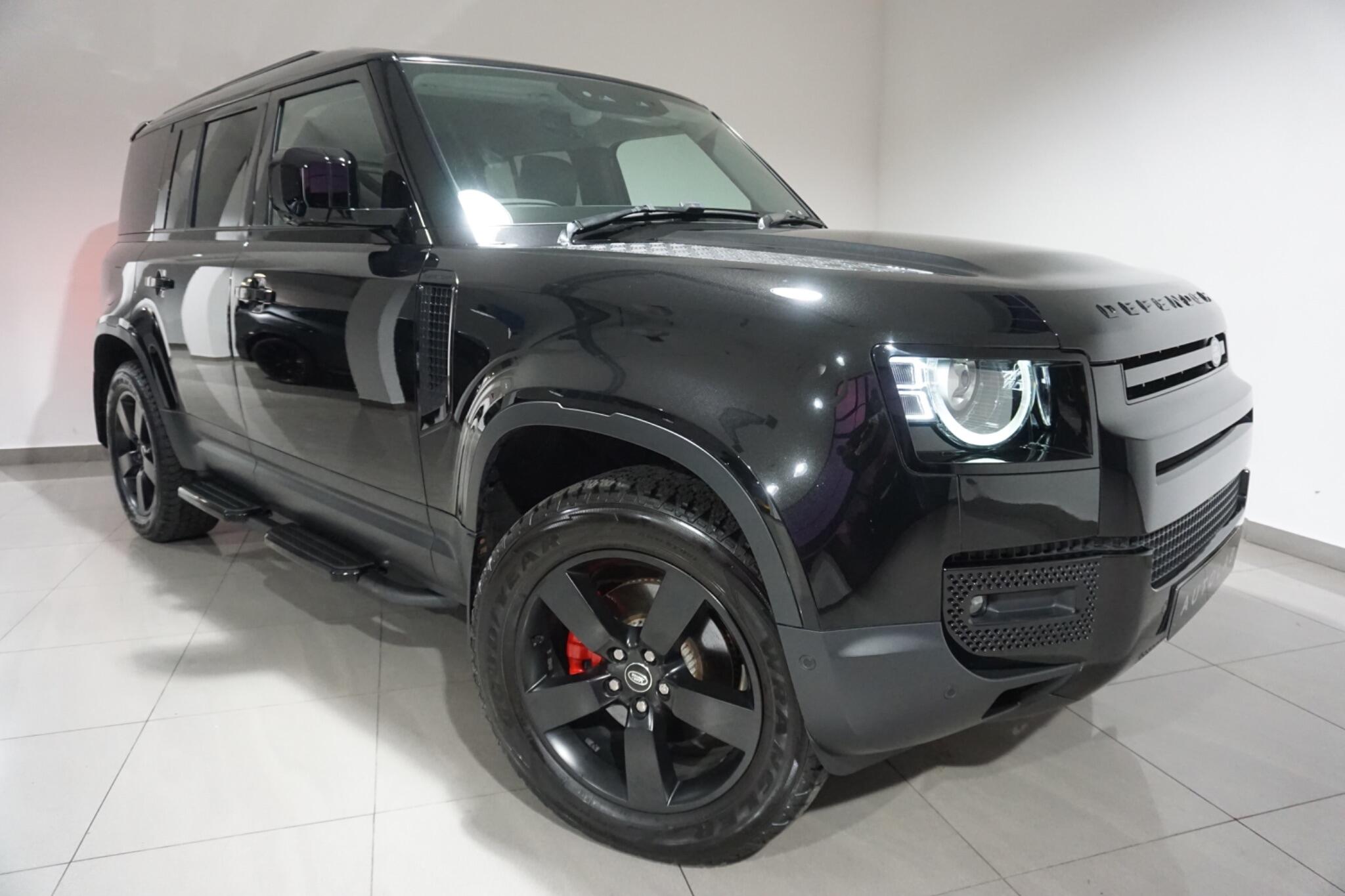 Land Rover Defender 110 3.0 D250 MHEV HSE Hard Top SUV 5dr Diesel Auto 4WD MWB Euro 6 (s/s) (250 ps)